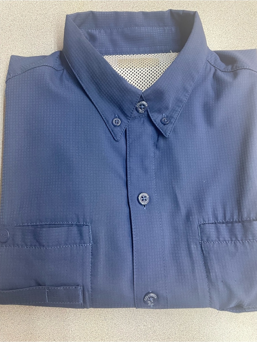 Columbia Men's Navy Button-Down Outdoor Shirt